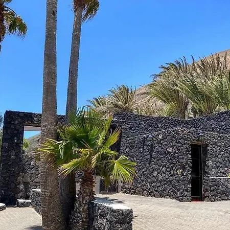 Bungalow With Spectacular Views Of The Island And Of The Atlantic Ocean Σπίτι διακοπών *